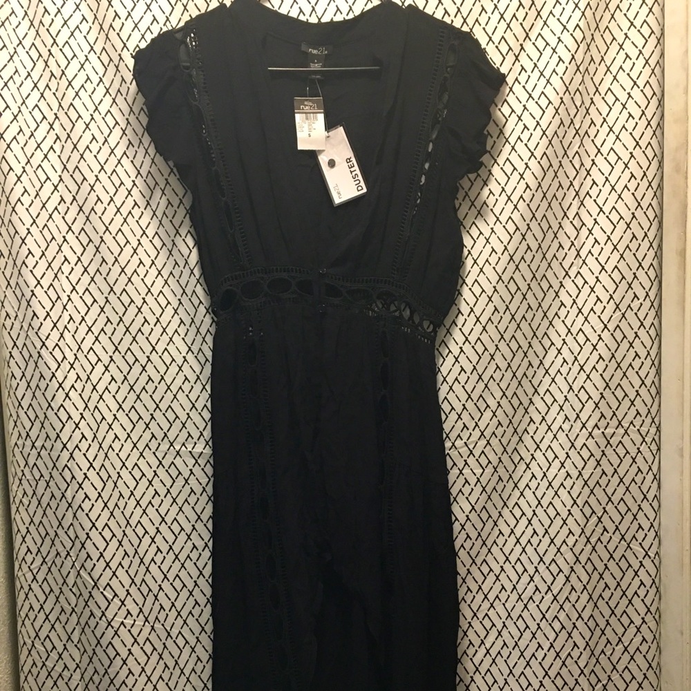 NWT!! Super cute dress cover!!